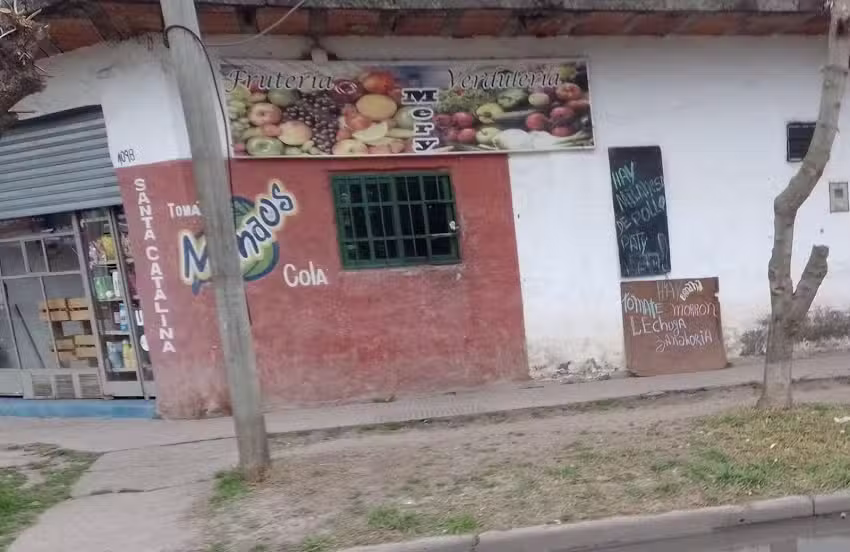Almac&eacute;n Santa Catalina y verduler&iacute;a Mery