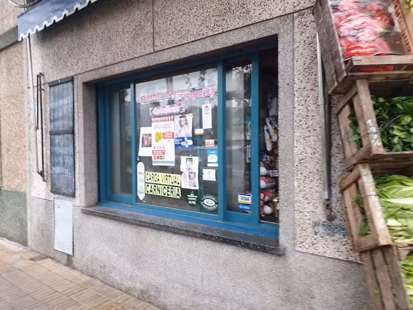 Almacen, Verduler&iacute;a y Carnicer&iacute;a