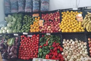 Almac&eacute;n y Verduler&iacute;a Colombiana