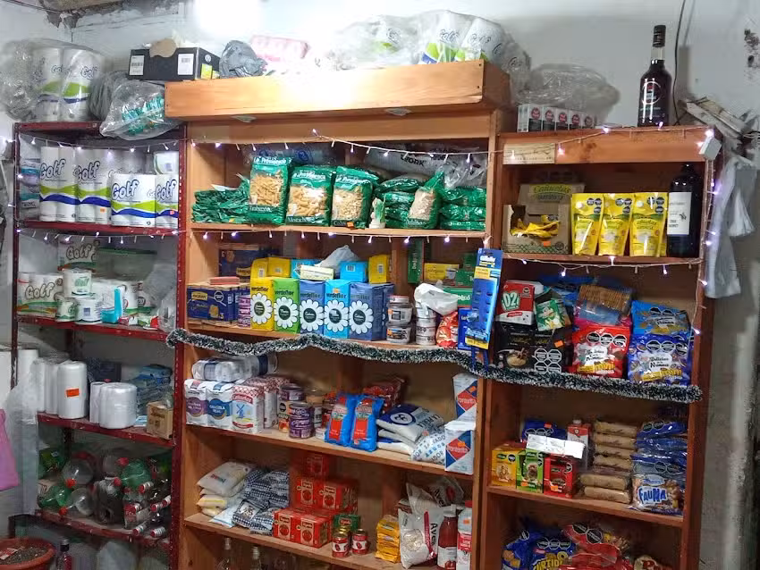 Almac&eacute;n Y Verduler&iacute;a La Morenita