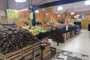 Amico e Hijos &ldquo;Autoservicio de frutas y verduras&rdquo;