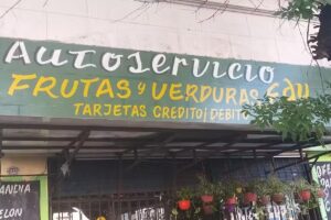 Autoservicio de frutas y verduras EDU