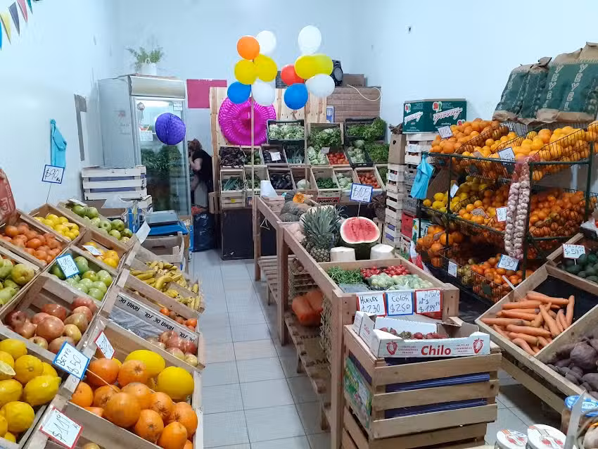 Autoservicio de frutas y verduras liliana