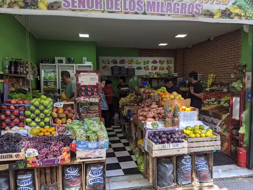 Autoservicio de Frutas y Verduras, &ldquo;Se&ntilde;or de los milagros&rdquo;