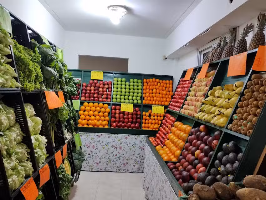 Autoservicio frutas & verduras
