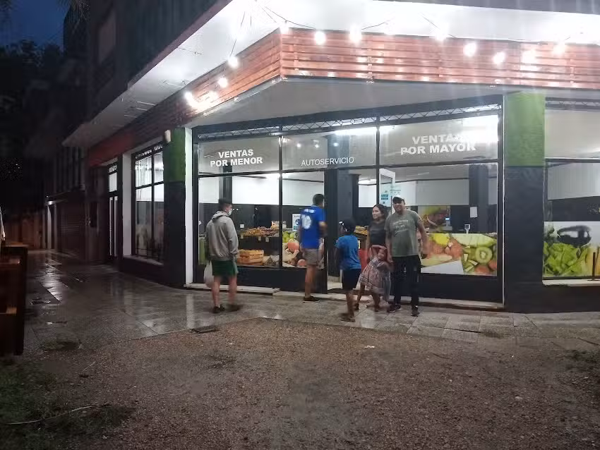 Autoservicio &ldquo;Mateo&rdquo;