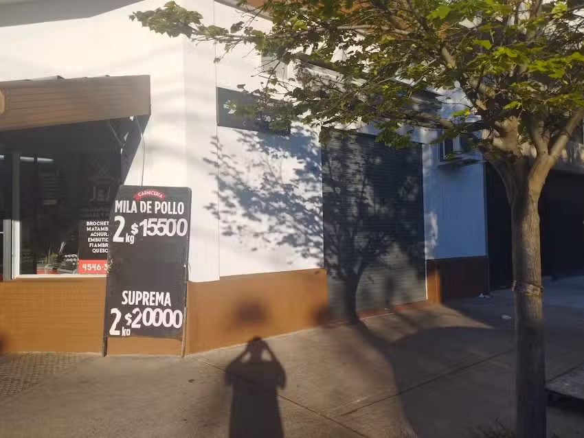 Carnicer&iacute;a J&A