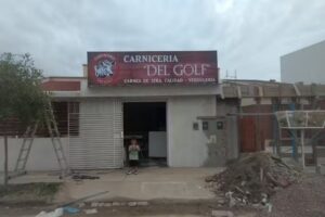 Carnicer&iacute;a y verduler&iacute;a del golf