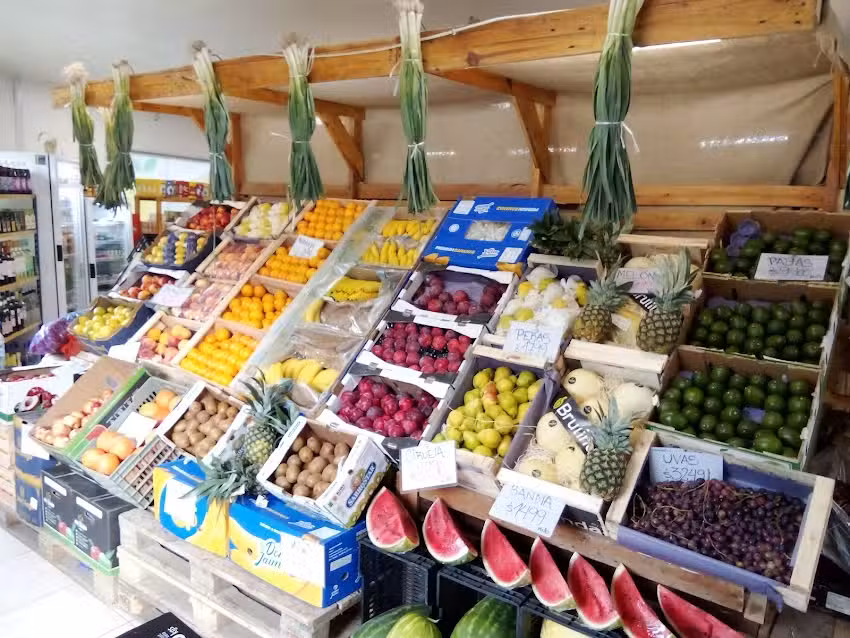 Carnicer&iacute;a y verduler&iacute;a &Ntilde;IRE