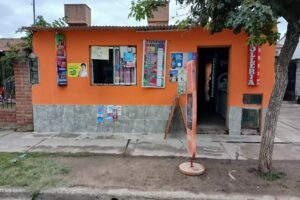 DESPENSA MYM anexo Polleria y Verduleria