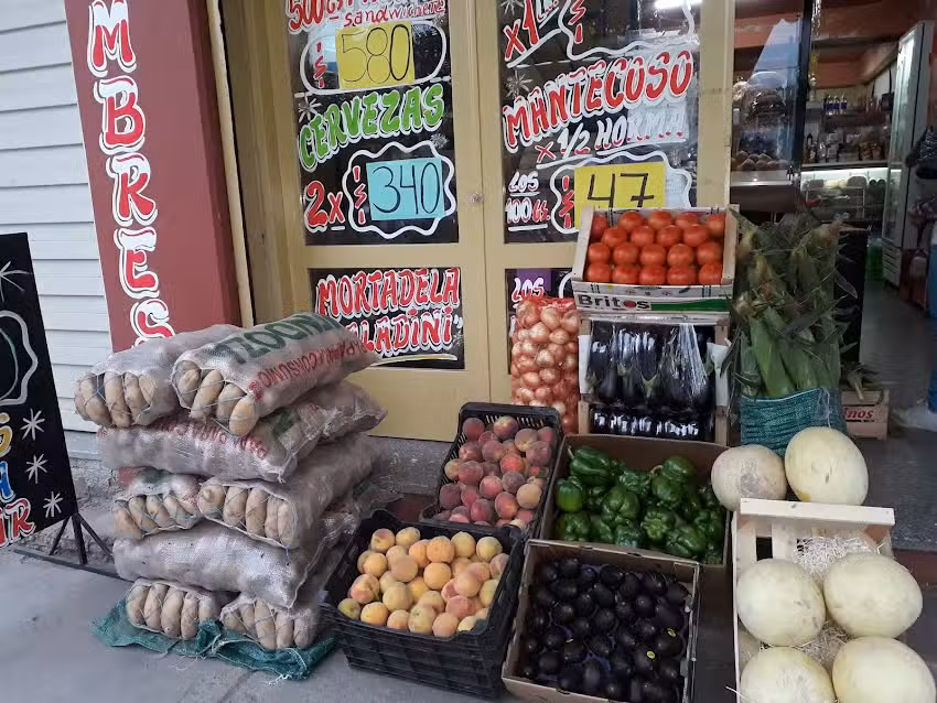 Diego y Moni verduler&iacute;a y almac&eacute;n!!