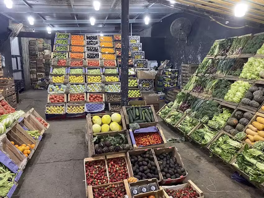 El Cruce Fruter&iacute;a y verduler&iacute;a