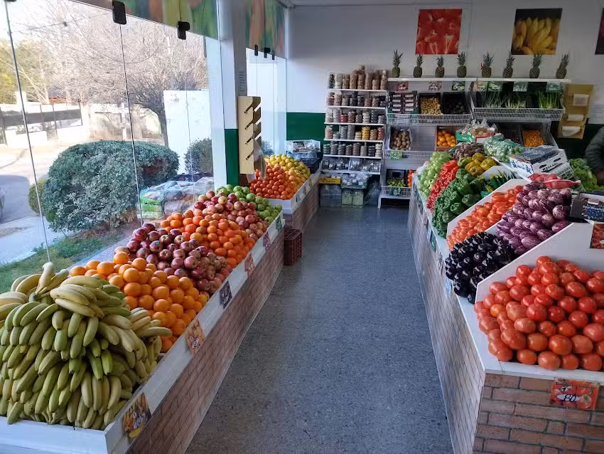 El Supermercado Frutas y Verduras