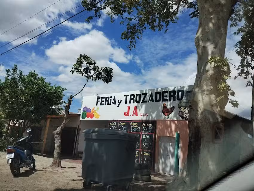 Feria y Trozadero J.A.