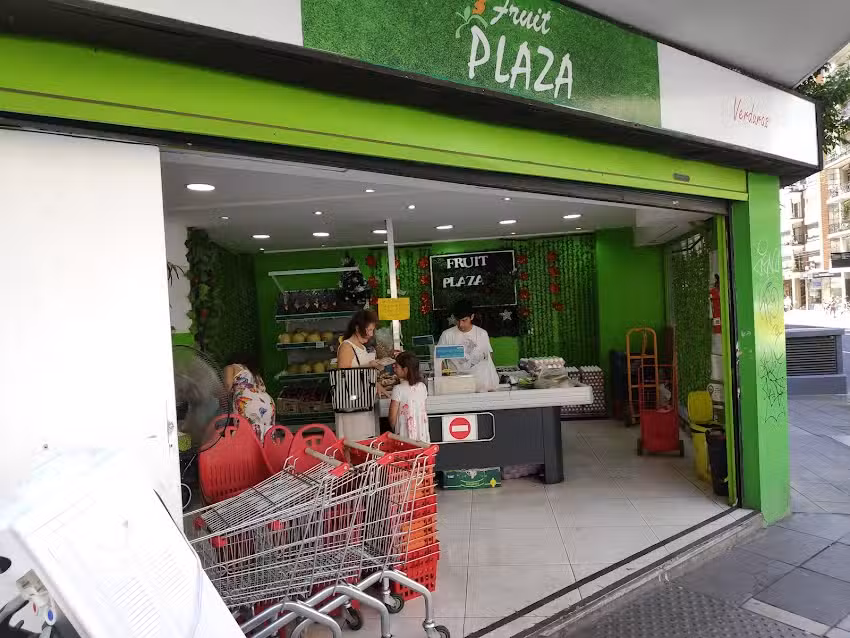 Fruit Plaza