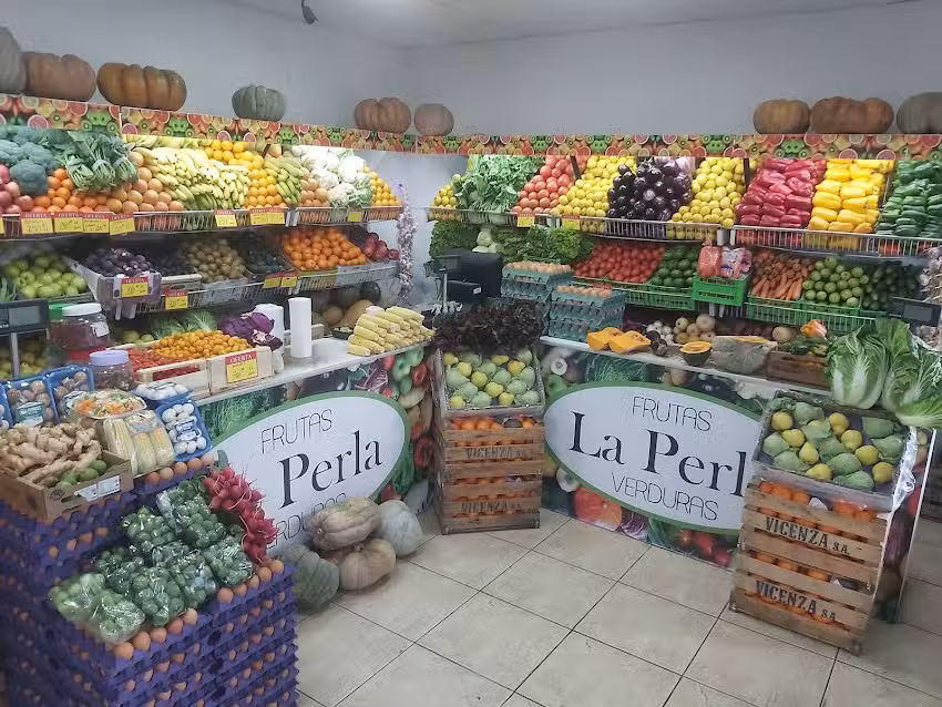 Frutas Y Verduras LA PERLA .