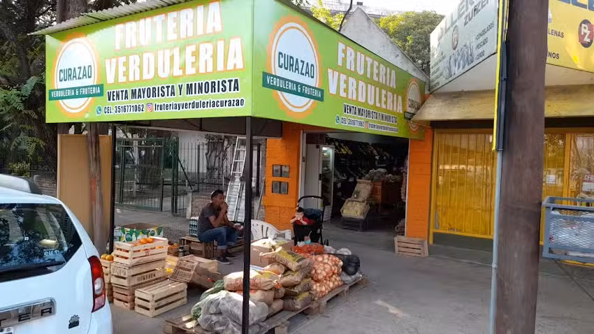 Fruter&iacute;a y verduler&iacute;a Curazao
