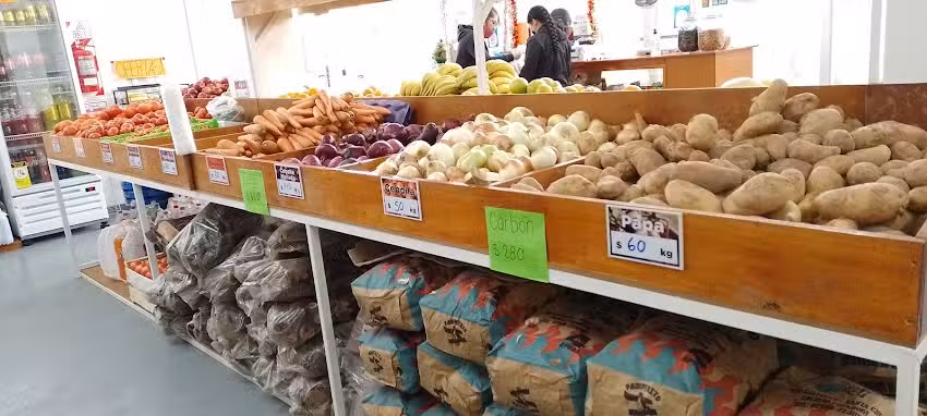 Fruter&iacute;a y Verduler&iacute;a Dina y Hnos