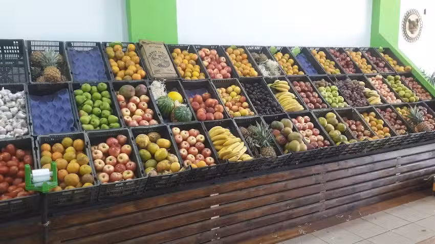Fruteria y Verduleria Emanuel