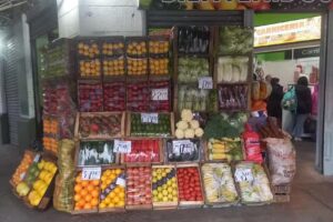 FRUTERÍA Y VERDULERÍA San Pantaleón