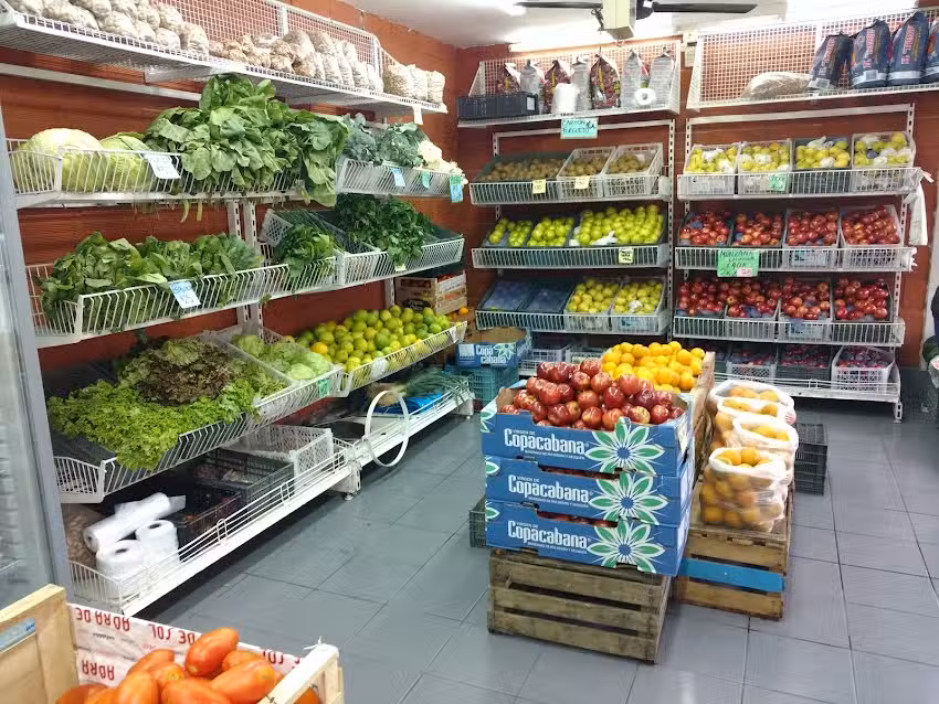 Fruter&iacute;a Y Verduler&iacute;a Zuvir&iacute;a