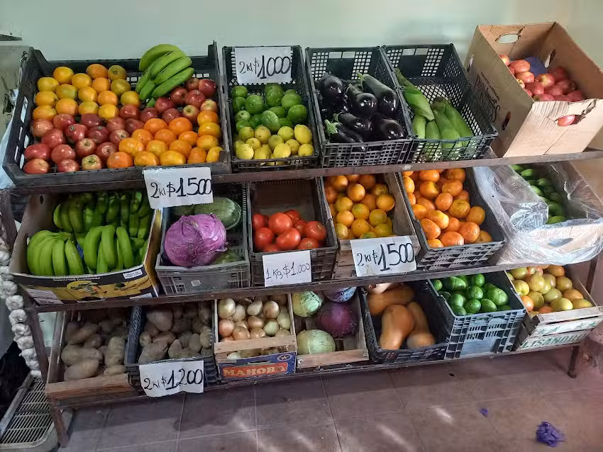 Granja y verduleria LOS PRIMOS