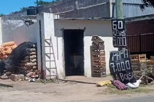 Lo de Hug&uuml;ito (Almac&eacute;n, golosinas y verduler&iacute;a)