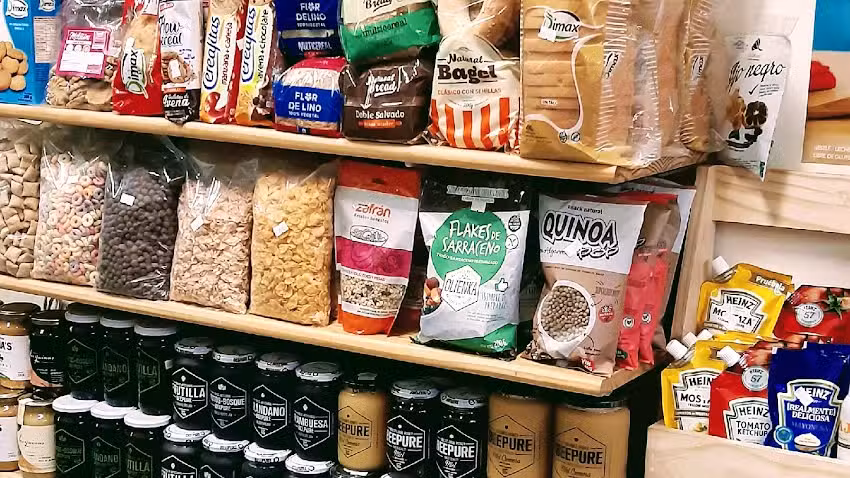 Natural market &rdquo; La verduler&iacute;a&rdquo;