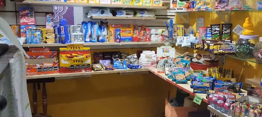 POLLERIA VERDULERIA Y COMESTIBLES