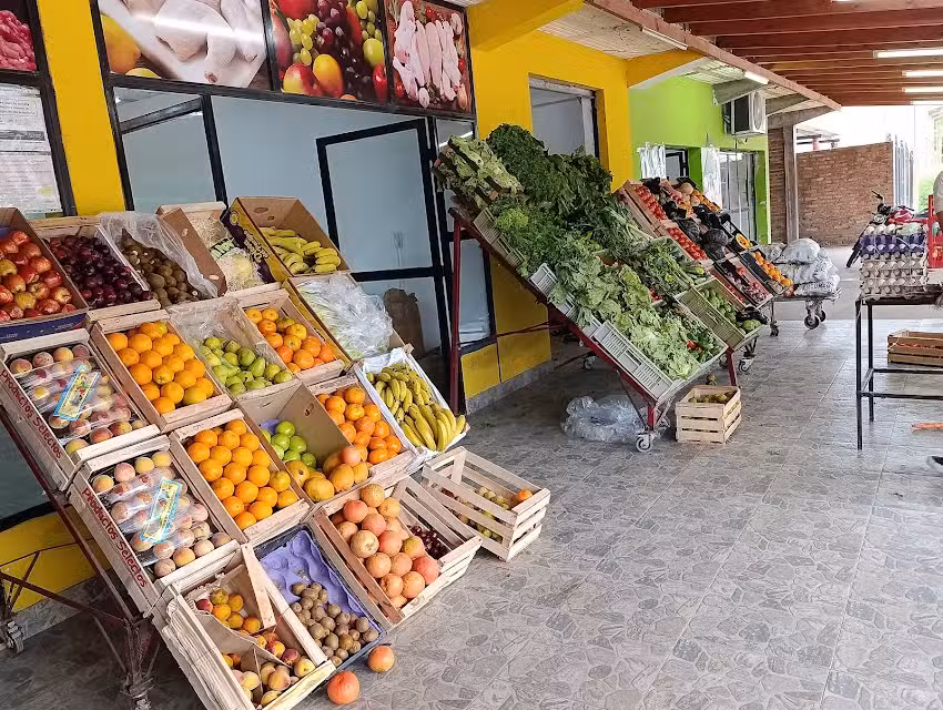 Poller&iacute;a Y Verduleria Exequiel