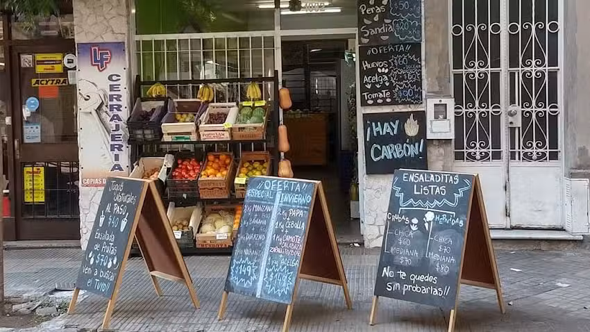 Superior Fruits, Verduler&iacute;a & Fruter&iacute;a