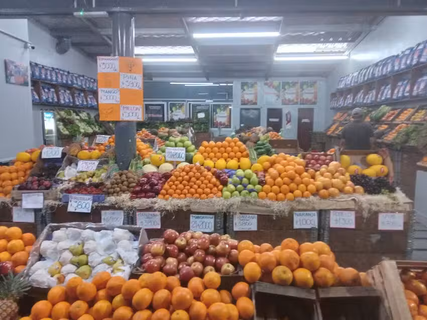 Tomatazo autoservicio de verdura