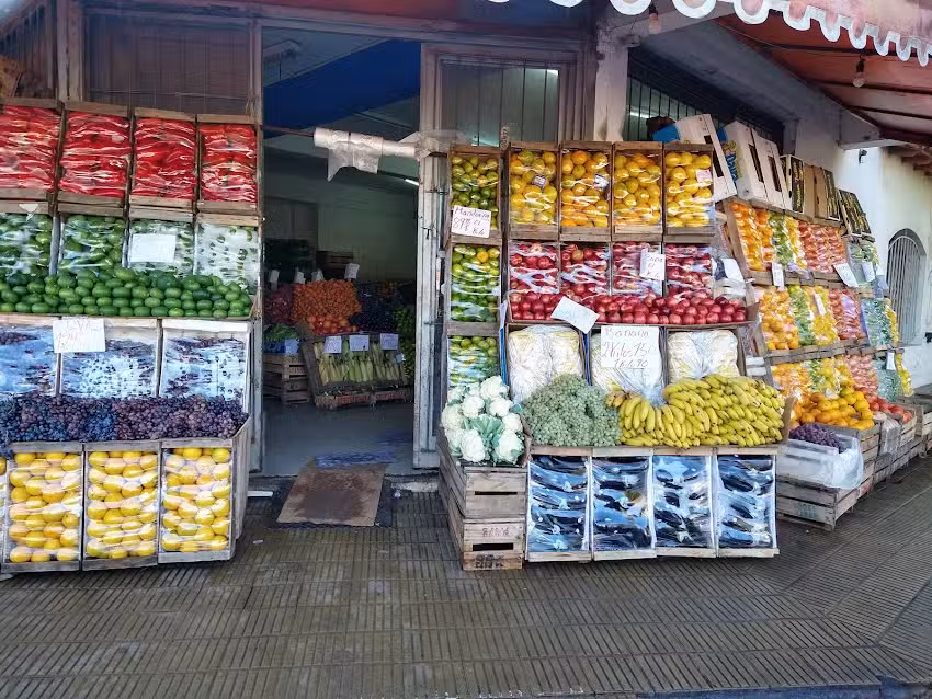 Verduler&iacute;a 44 y 150