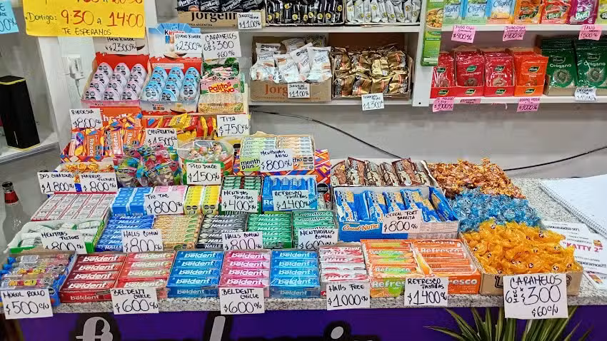 Verduleria almac&eacute;n y poller&iacute;a Katy