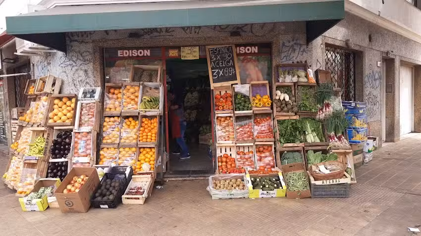 Verduler&iacute;a De La Esquina