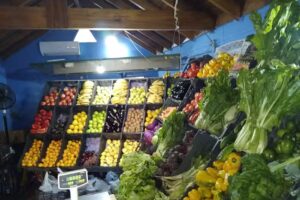 Verduleria-Fruteria La Familia