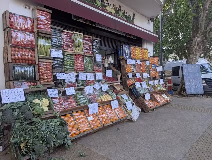 Verduler&iacute;a & Fruter&iacute;a &ldquo;Ramirez&rdquo;