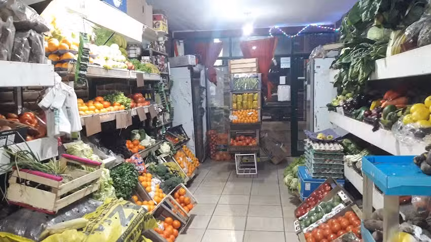 VERDULER&Iacute;A LA FAMILIA