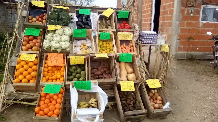 Verduler&iacute;a La Familia