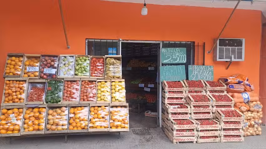 Verduler&iacute;a Lian y Meylin