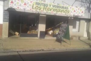 VERDULERIA “LOS HERMANOS”