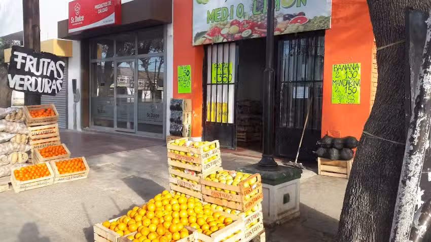 Verduleria medio lim&oacute;n
