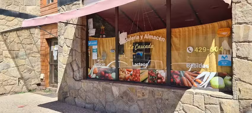 Verduler&iacute;a y Almac&eacute;n La Cascada