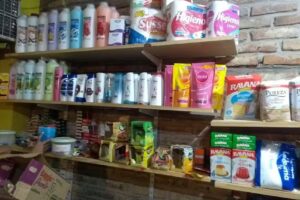 Verduler&iacute;a y almac&eacute;n Mica