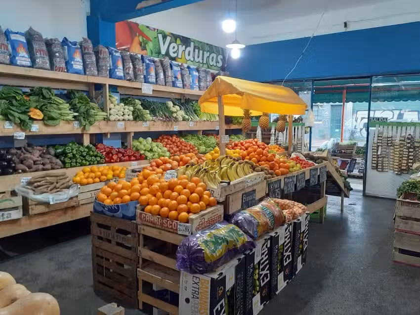 Verduleria y Fruter&iacute;a &Eacute;xito