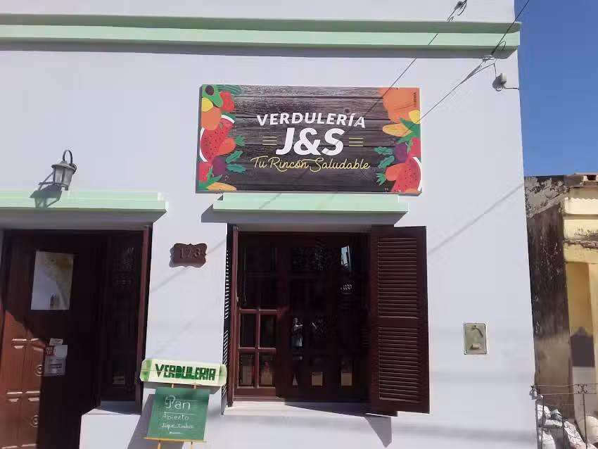 Verduleria y fruteria J&S tu rincon saludable