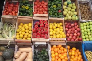 Verduler&iacute;a y fruter&iacute;a los 3 hermanos.