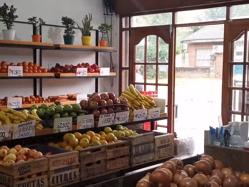 Verduler&iacute;a y Fruter&iacute;a Mana