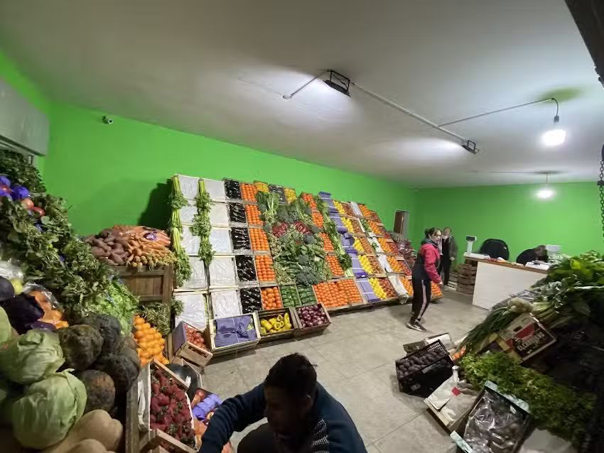 Verduler&iacute;a y poller&iacute;a de la 11