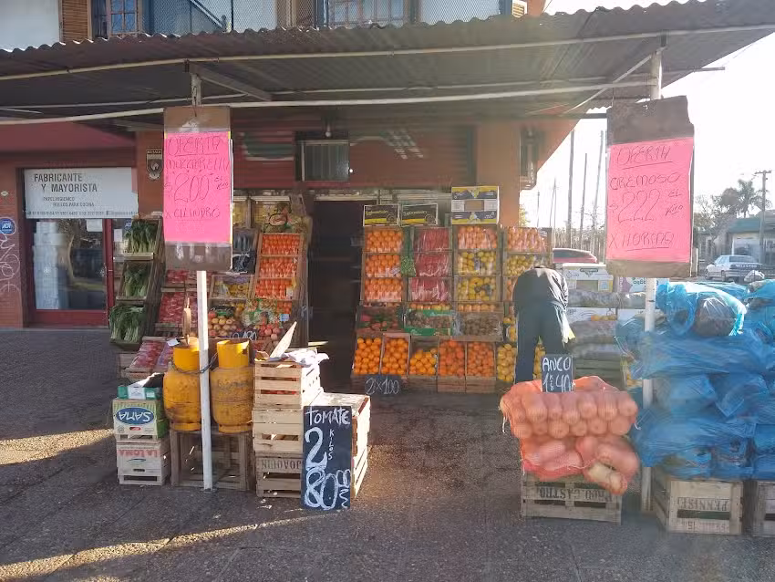 Verduler&iacute;a y Venta de Quesos